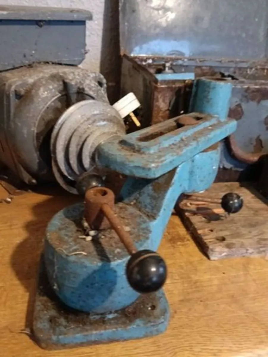 Arundel J4 Professional Lathe - Image 3