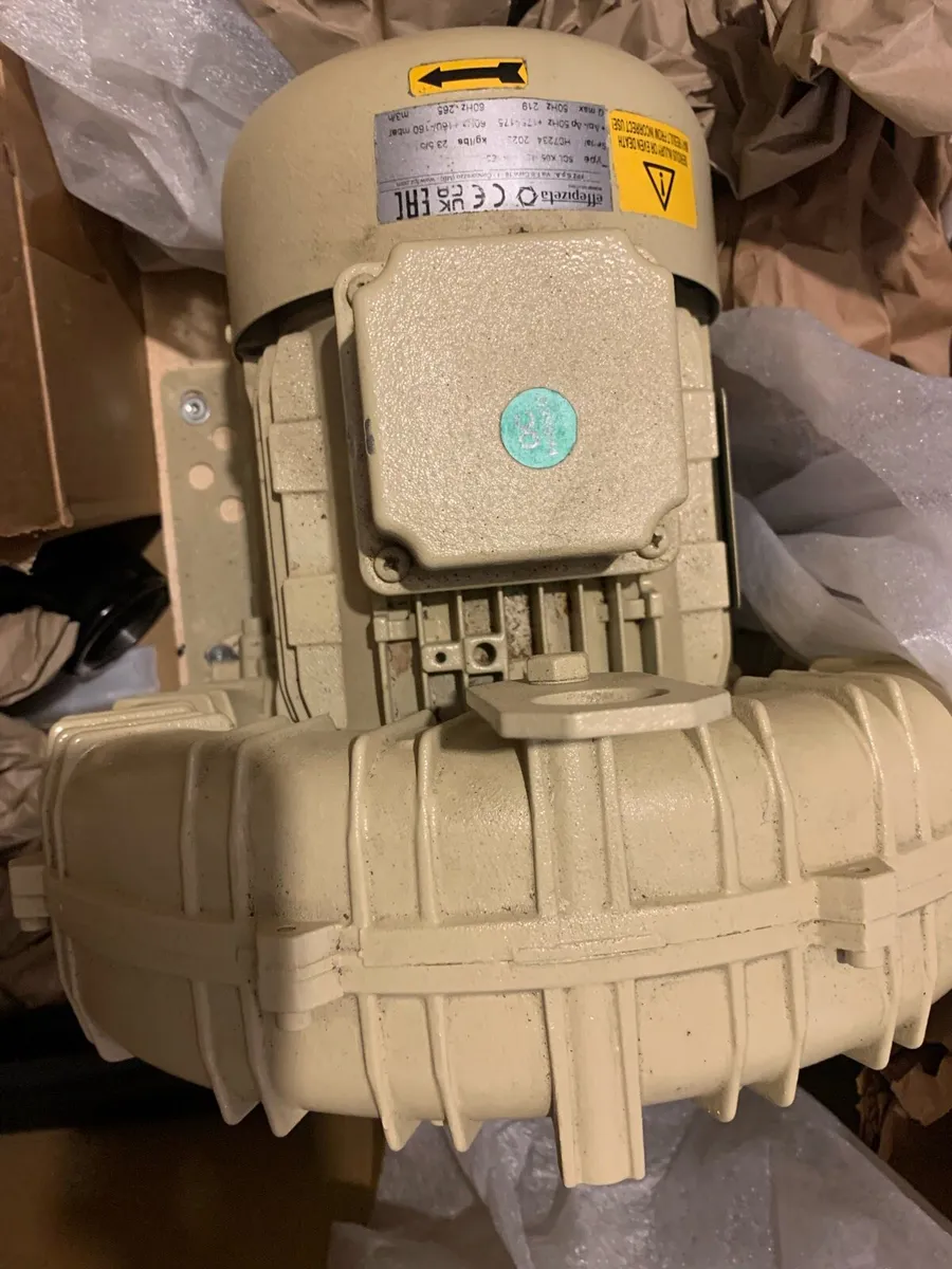 Factory vacuum pump - Image 2