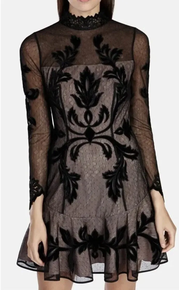 Karen Millen Velvet and Lace Dress - Image 2