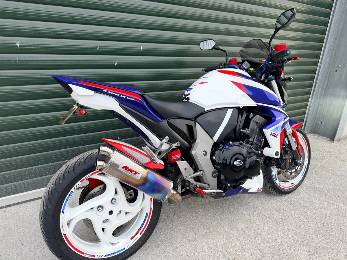Honda CB1000R - Image 4