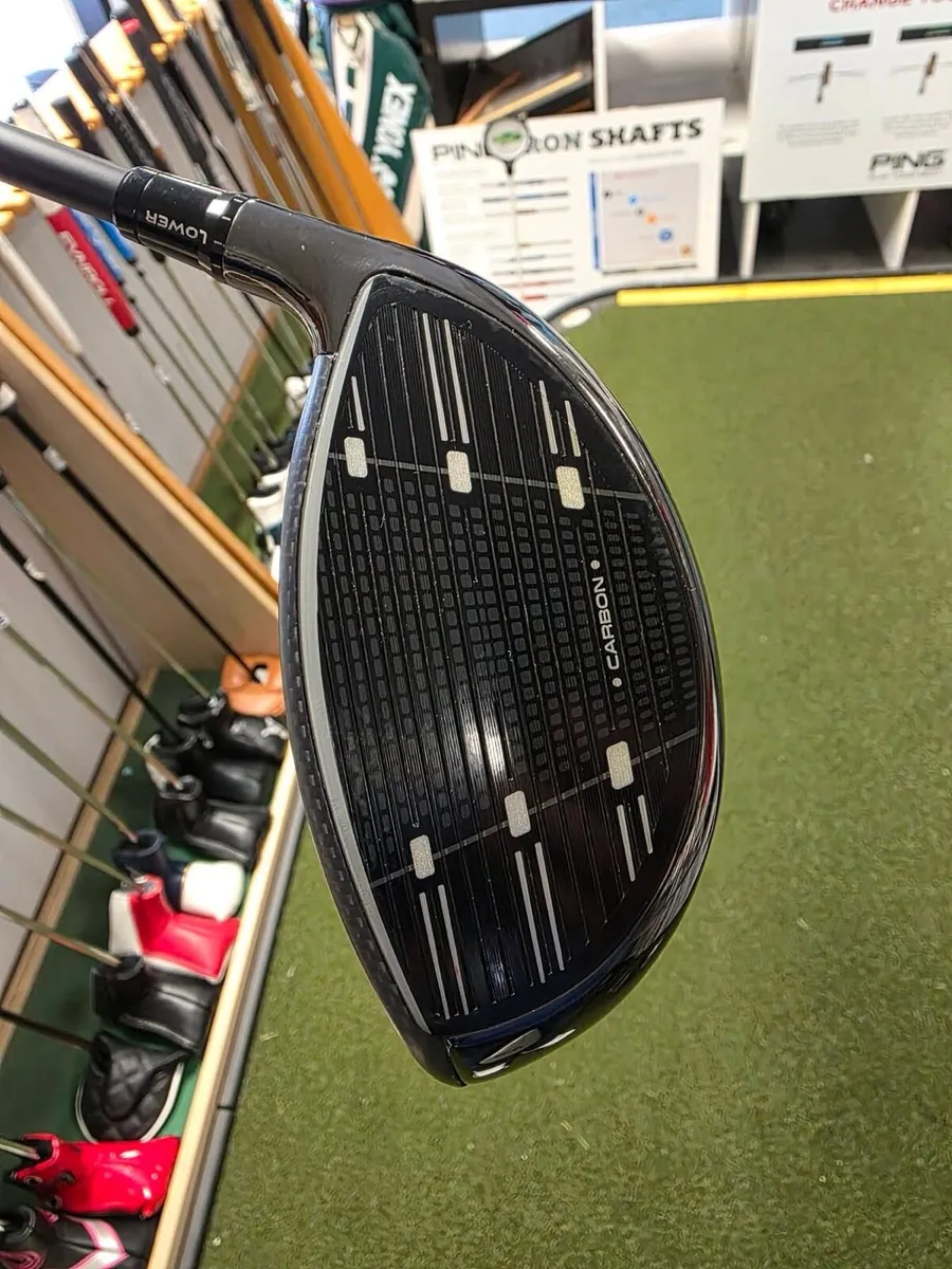 As New Taylormade Qi35 Driver - Image 4