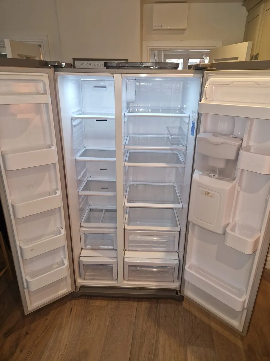Samsung American Fridge Freezer - Image 2