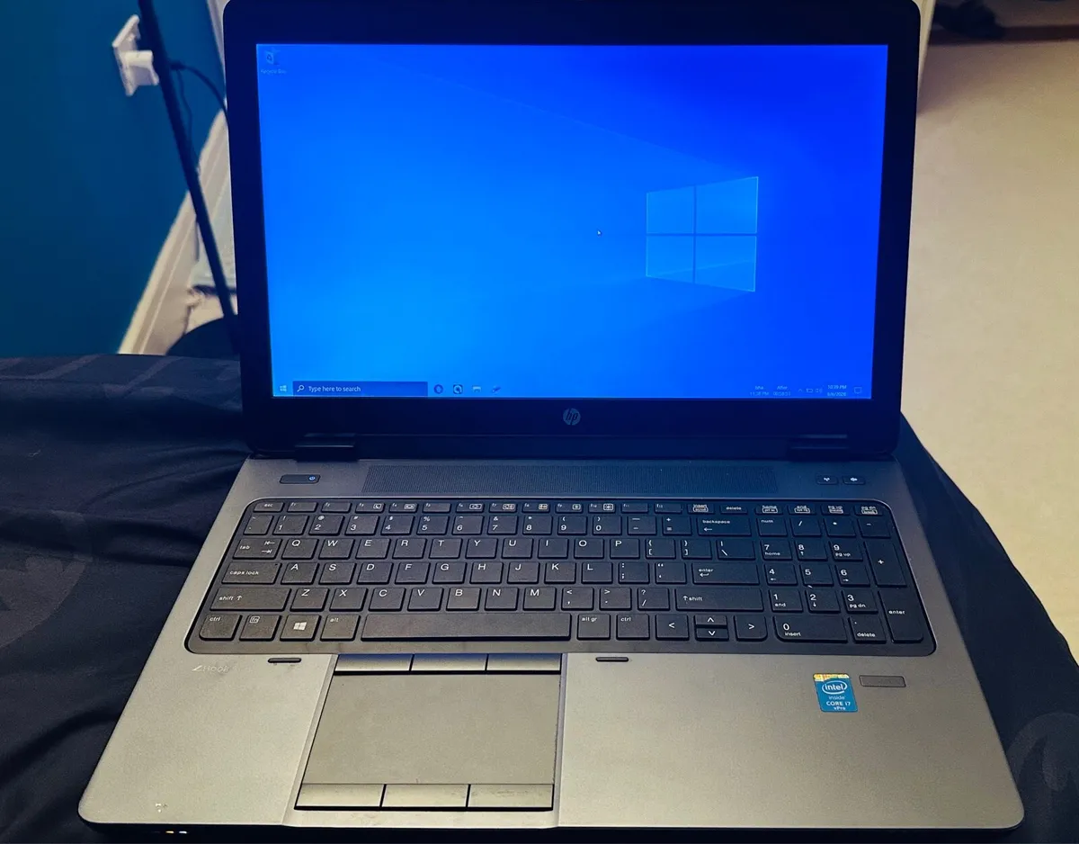 HP ZBook 15 Workstation l i7 l 16GB RAM l 1TB - Image 1