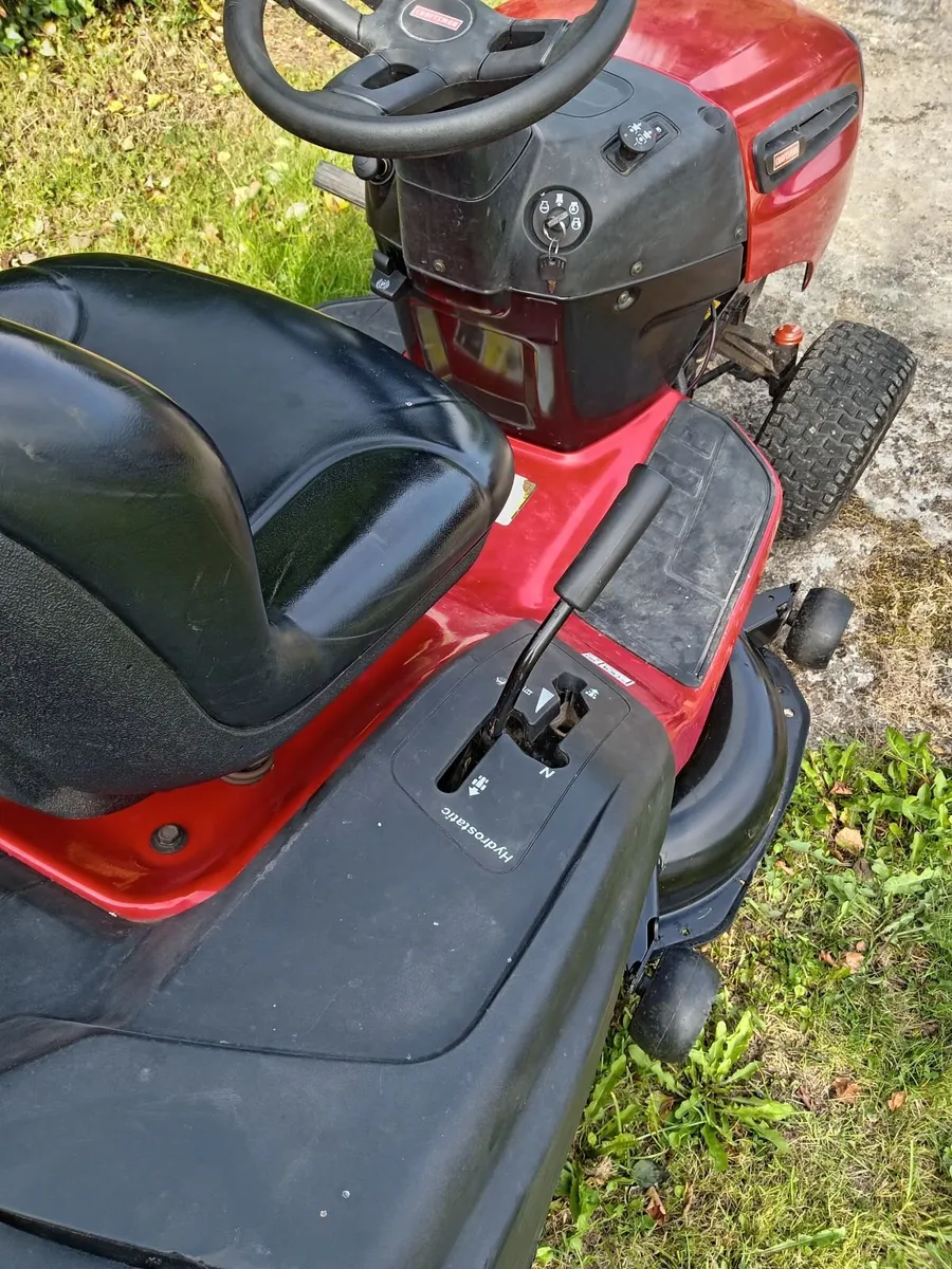 Ride on Mower - Image 3