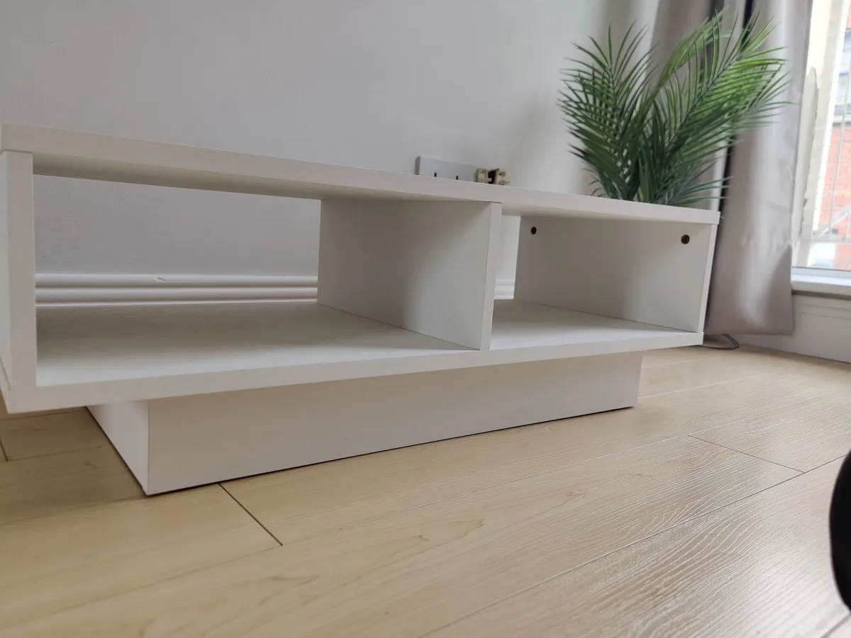 Argos white tv stand - Image 1