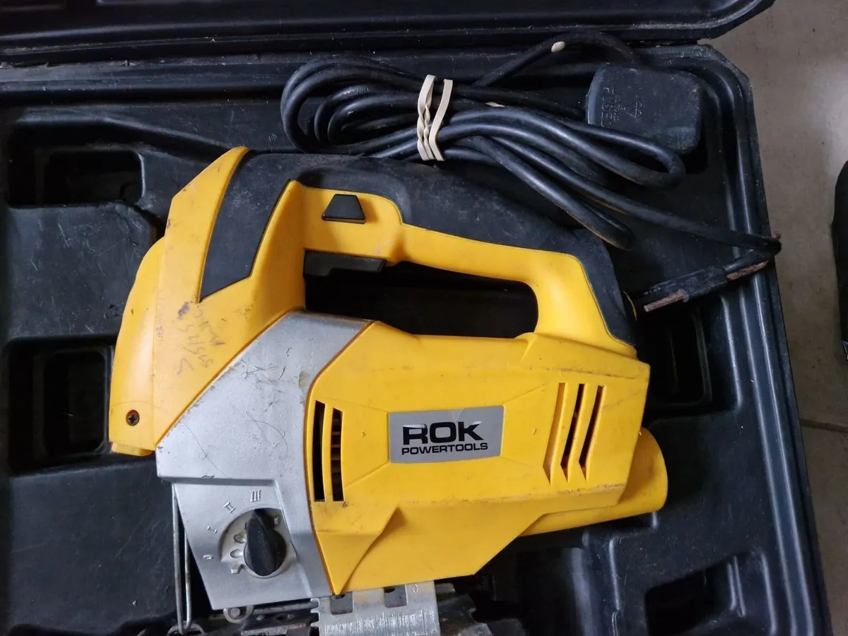 ROK Laser Guided Jigsaw WLJC800 in Carry Case - Image 1