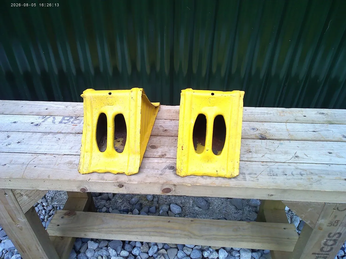 Wheel Chocks - Image 3