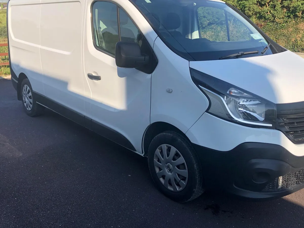 Renault Trafic 2016 - Image 4