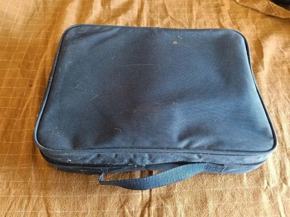 Travel Painting set with canvas case - Image 2