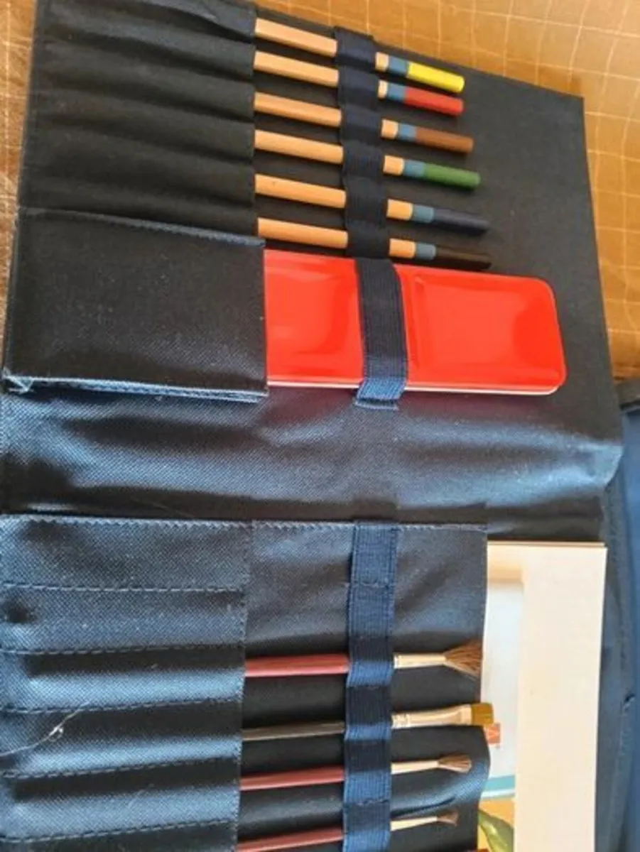 Travel Painting set with canvas case - Image 3