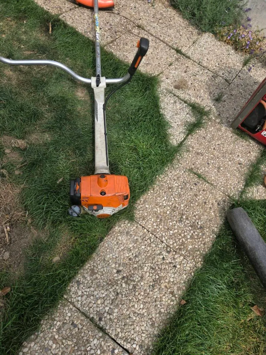 Stihl fs350 clearing saw - Image 2