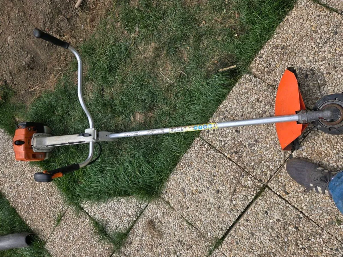 Stihl fs350 clearing saw - Image 4