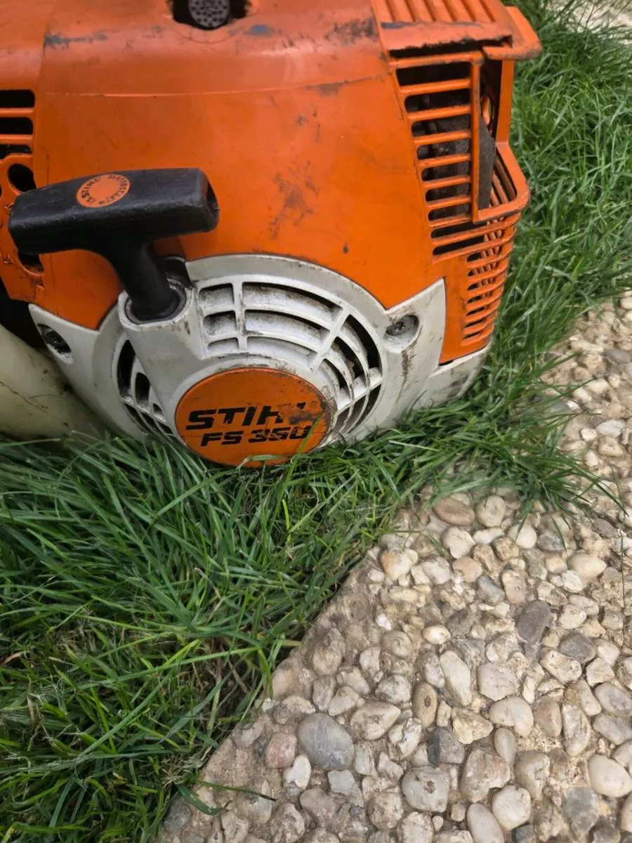 Stihl fs350 clearing saw - Image 1