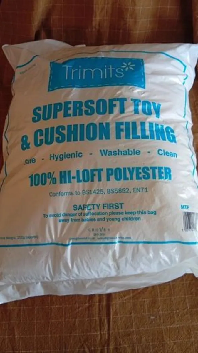 Polyester Stuffing Filling for Crafts - Image 1