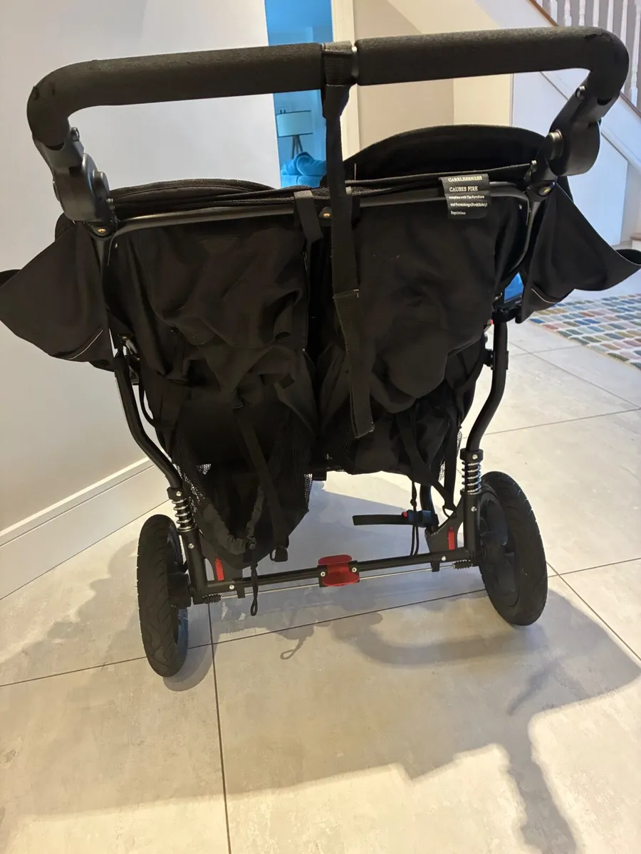 Out’n’about double buggy - Image 2