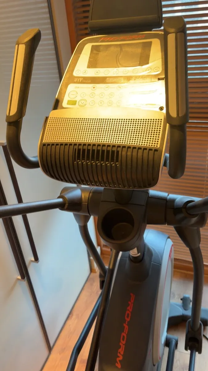 Cross Trainer - Image 3