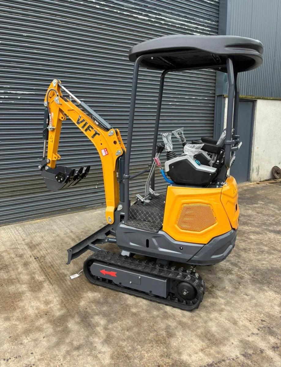 Vift 12Q 1.2 tonne mini digger - Image 2