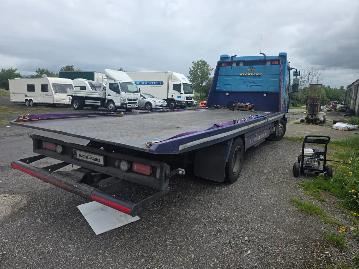 Renault recovery truck tilt n slide - Image 3