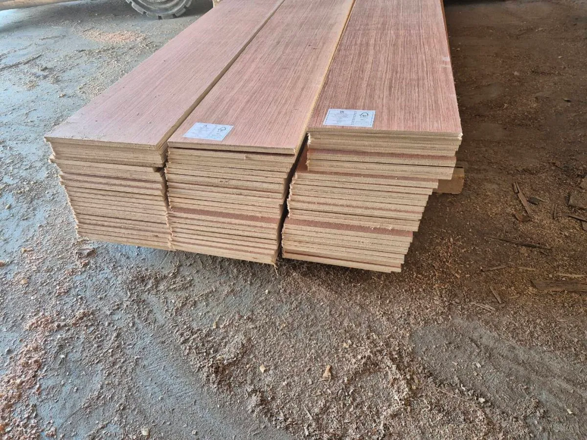 Plywood strps ideal for flooring attic - Image 2