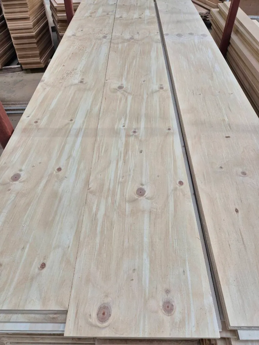 Plywood strps ideal for flooring attic - Image 4