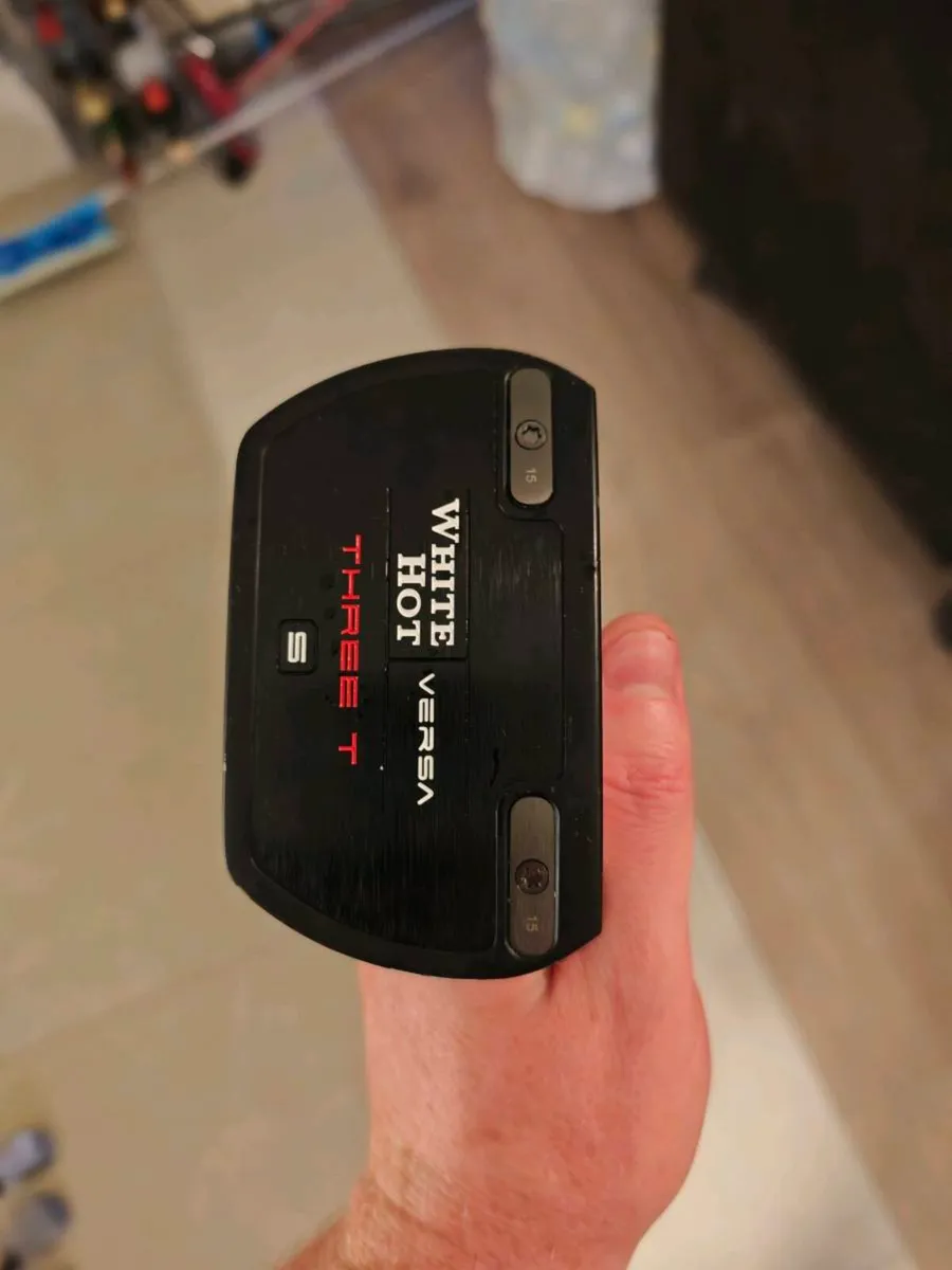 Odyssey Versa 3T Putter RH - Image 4