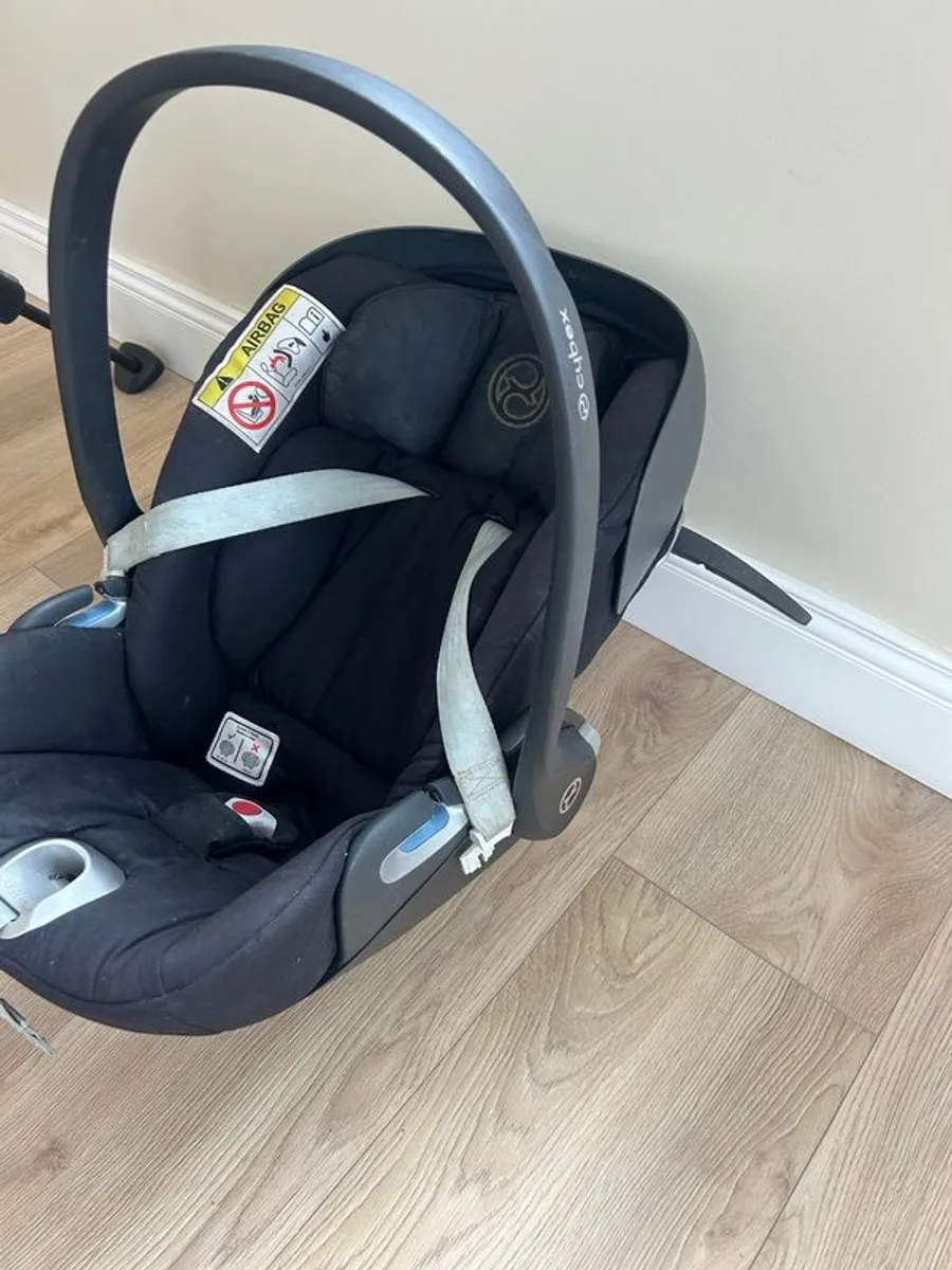 Cybex Cloud Z i-Size Car Seat & Base Z ISOFIX - Image 3