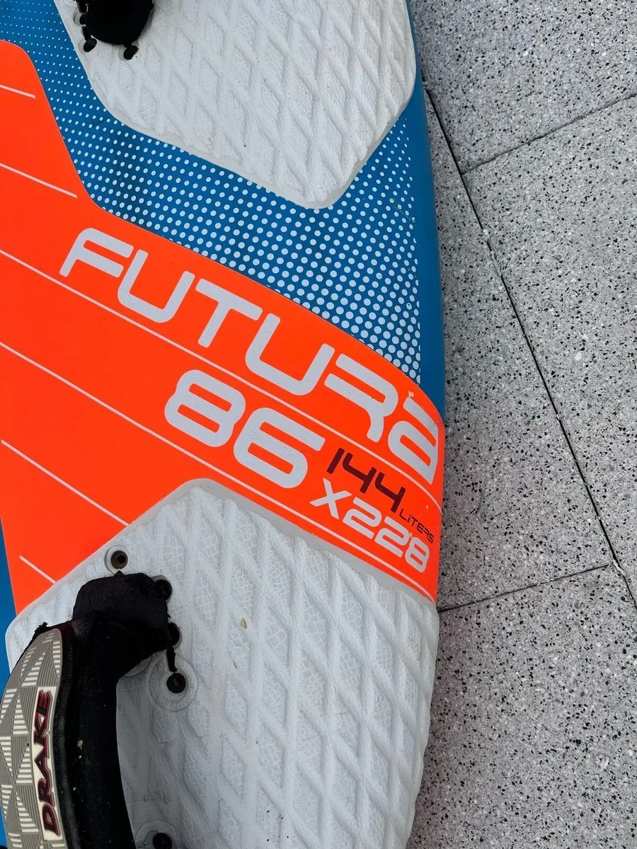 Windsurfing board Starboard Futura 144 L 2022 - Image 3