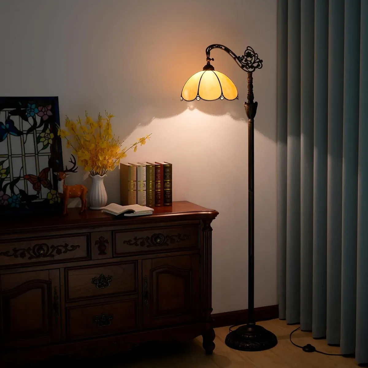 Tiffany Floor Lamp with Angle Adjustable Stained - Image 2