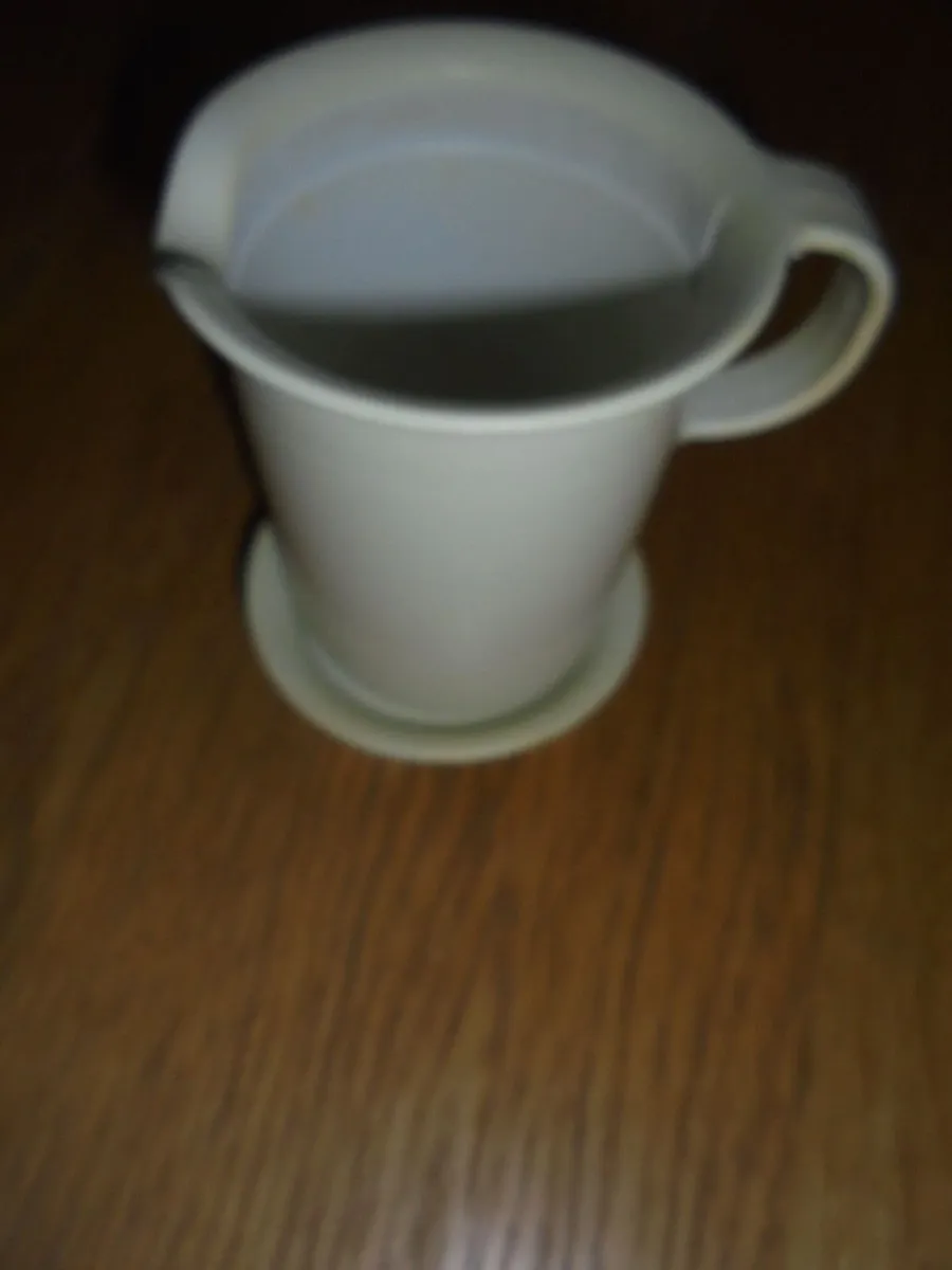 Tubberware Jug with Pouring Lid for Sale - Image 4