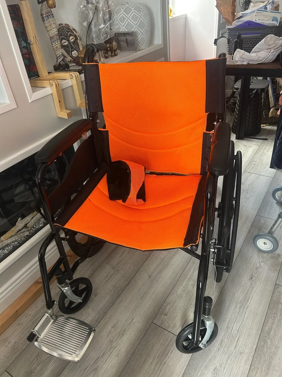 Wheelchair Excellent condition - Image 3