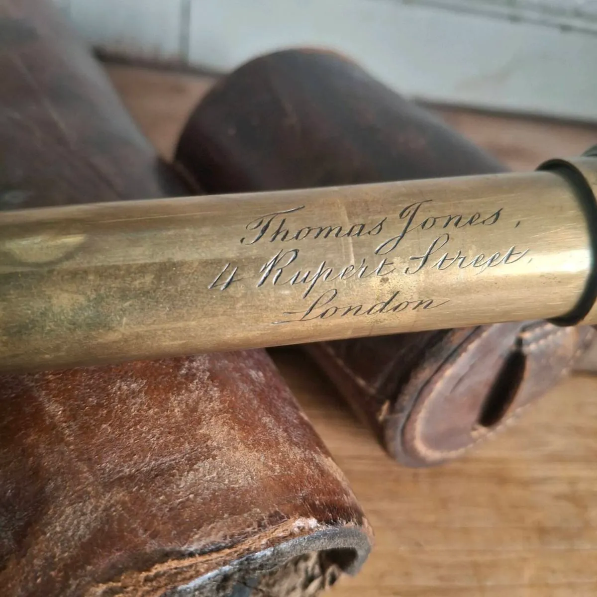 Antique Thomas Jones Brass Telescope & Case - Image 2