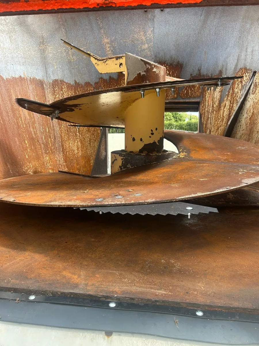Tub Feeder - Image 4