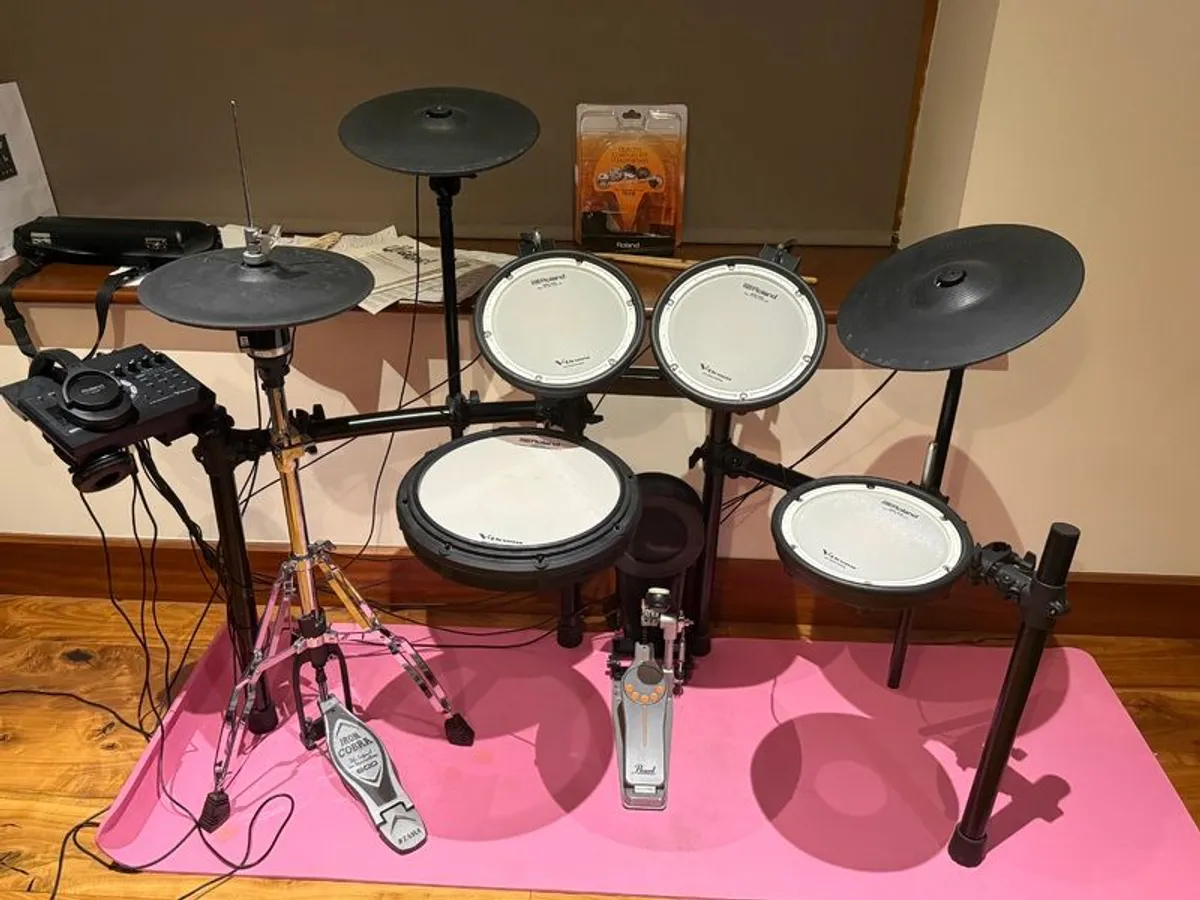 Roland TD17 Electric Drum Kit - Image 3