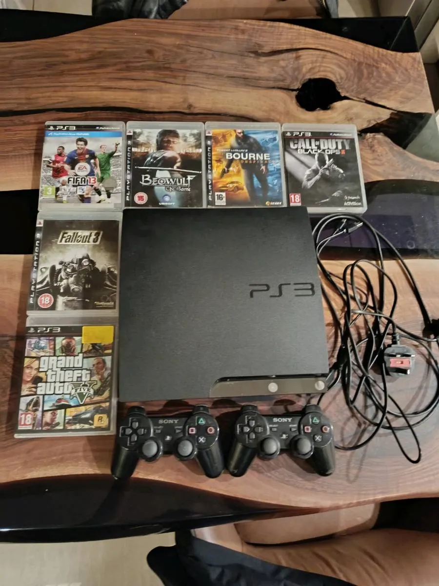 PS3 –2 Controllers + 6 Games - Image 4
