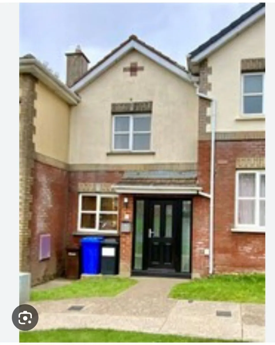House for sale - Image 1