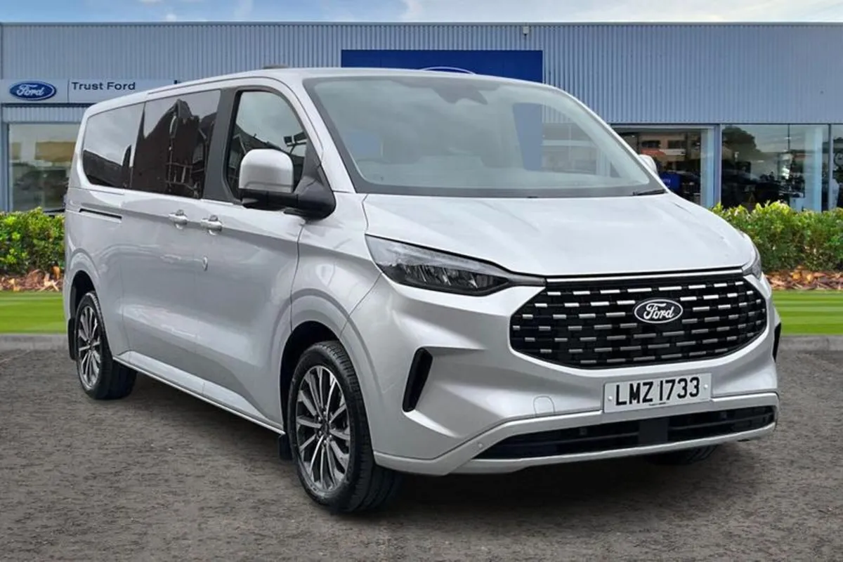 Ford Tourneo Custom 2.0 320 EcoBlue Titanium X Min - Image 1