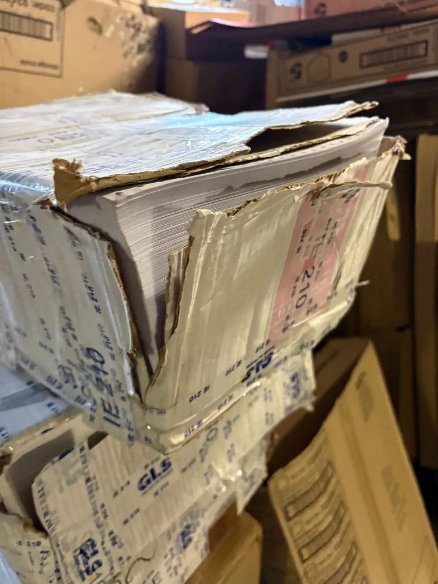 Job lot 3 boxes of Listing Paper - £20+VAT - Image 3