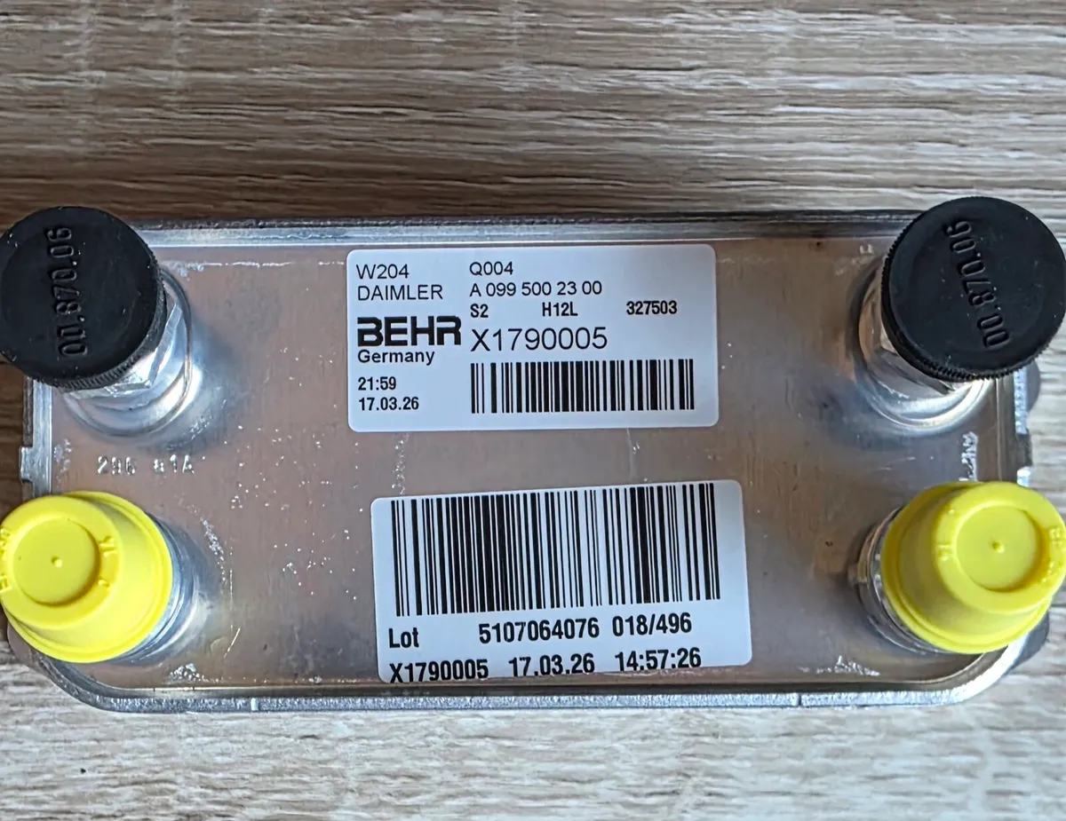Mercedes e class transmission oil cooler - Image 1