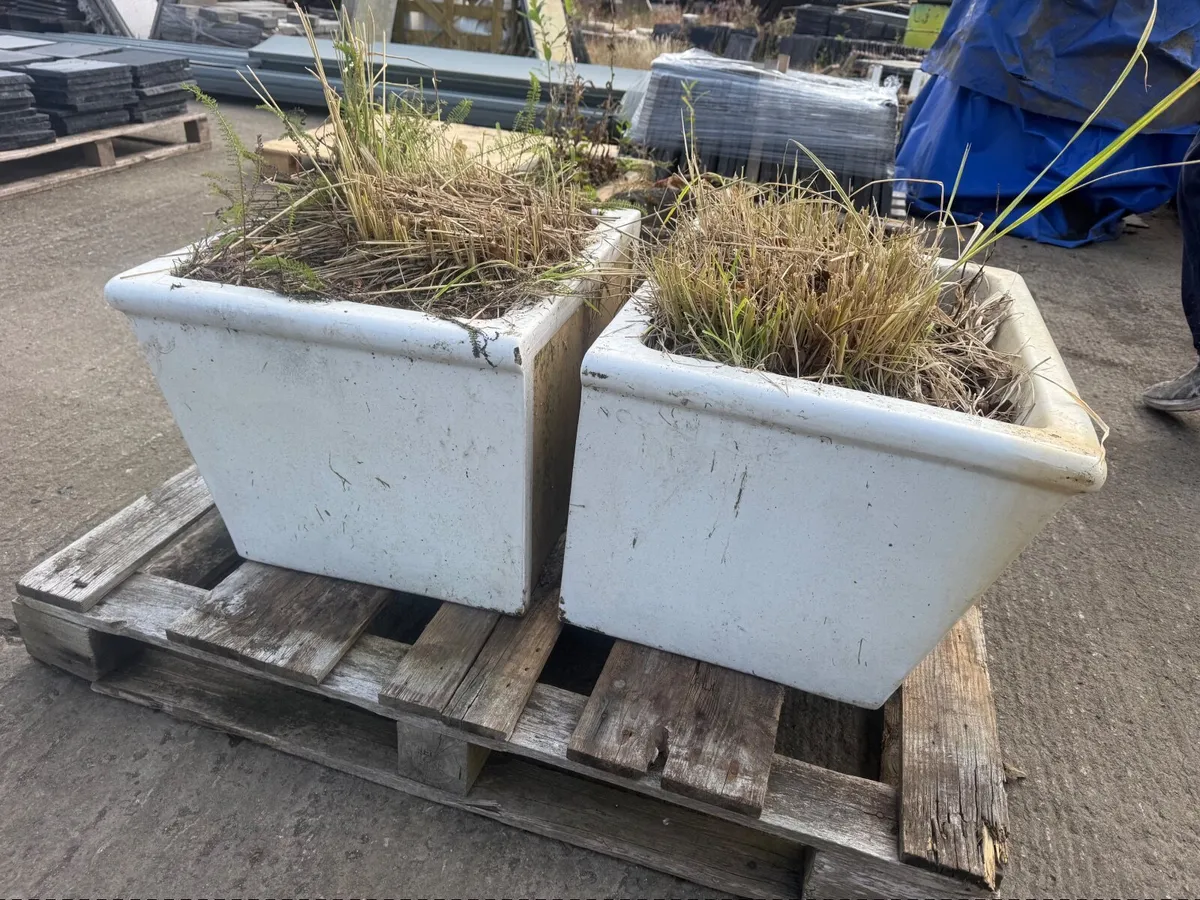 Pair old sinks for garden. - Image 2