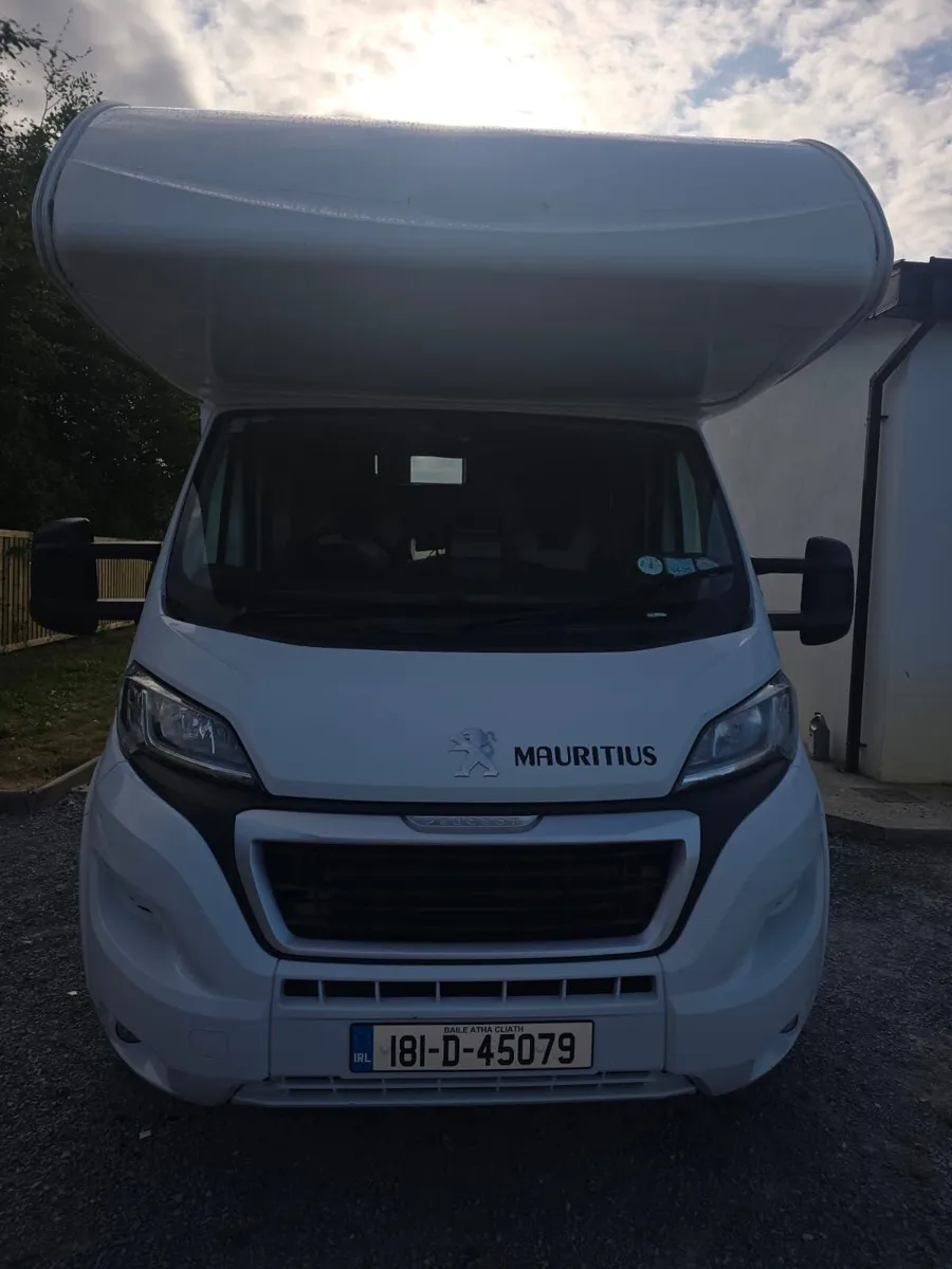 Camper - Image 1
