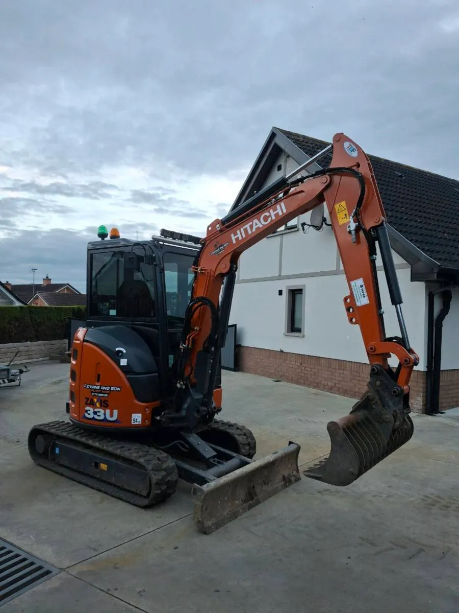2025 hitachi zaxis 33u - Image 1