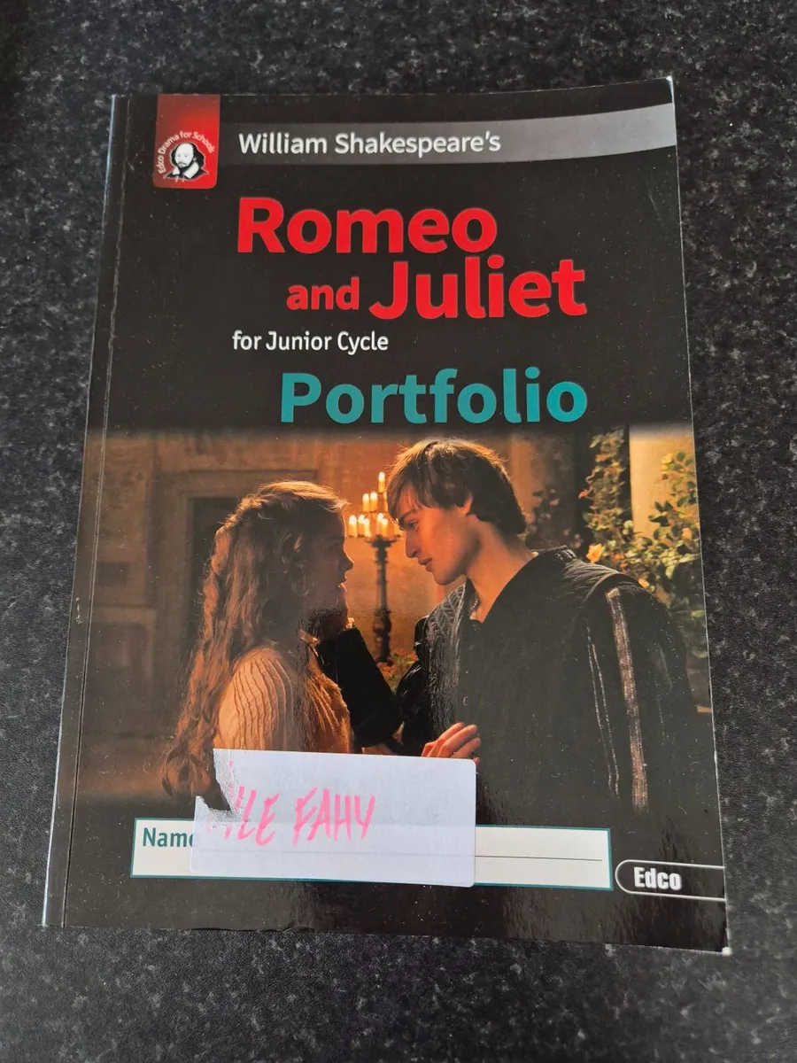 School Books Junior Cert - €5 - Image 4