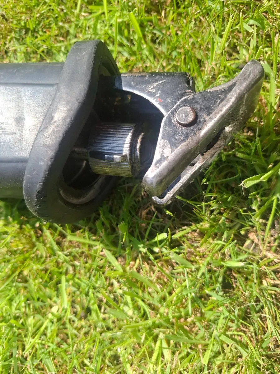 HILTI SAW - Image 3