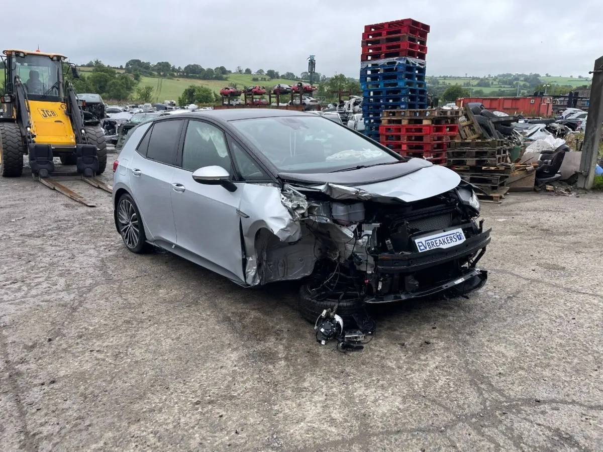 VOLKSWAGEN ID.3 FOR BREAKING - MULTIPLE IN STOCK - Image 4