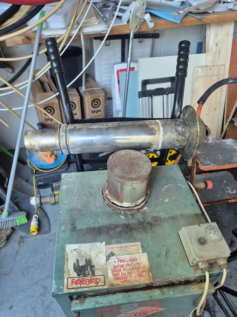 Oil boiler - Image 2