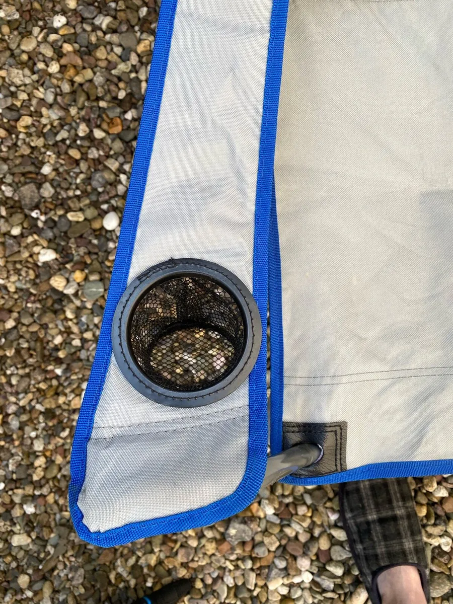 Brand New Camping chair / Sports chair with cup ho - Image 3