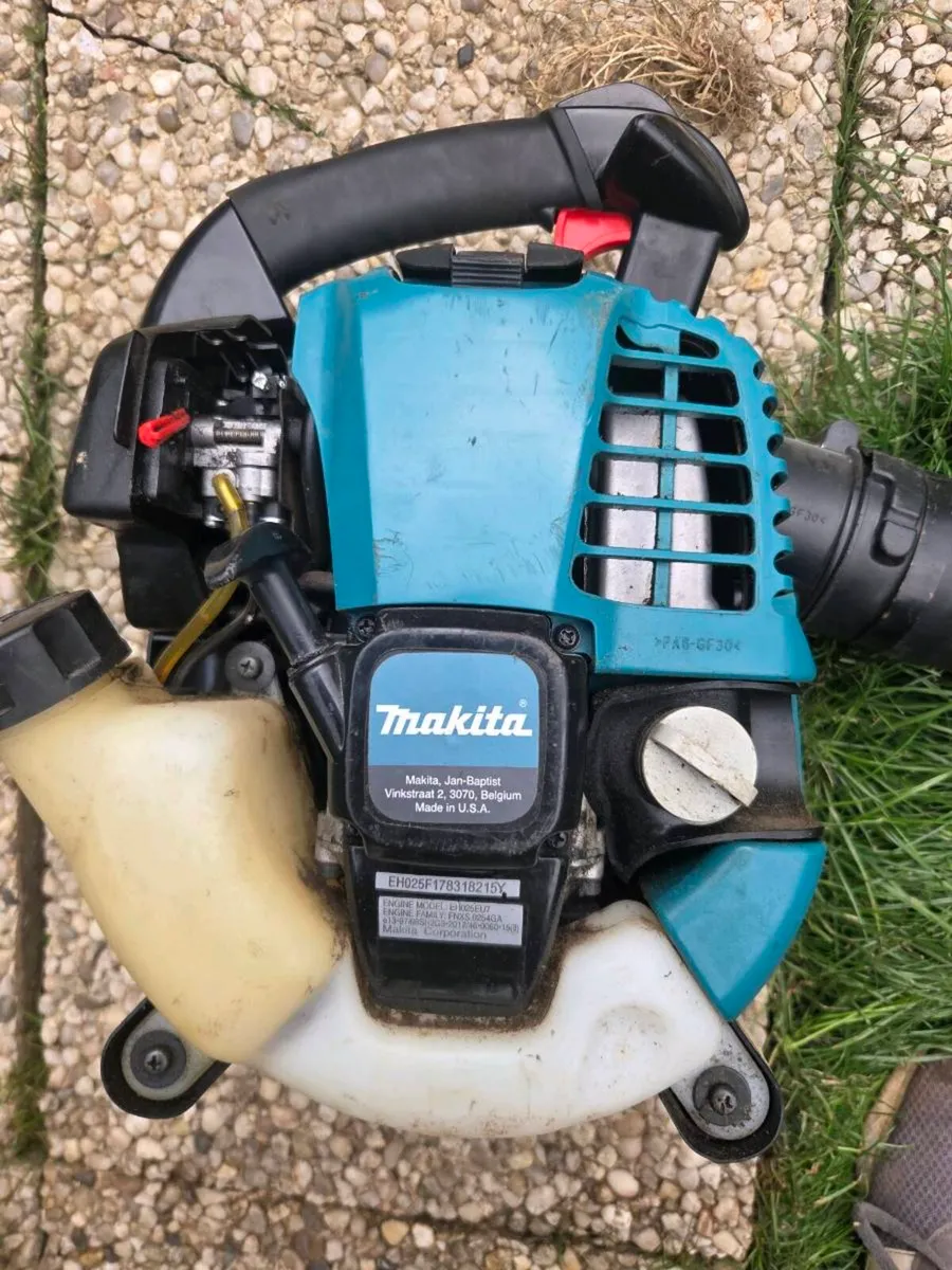 Petrol leaf blower, Makita - Image 2