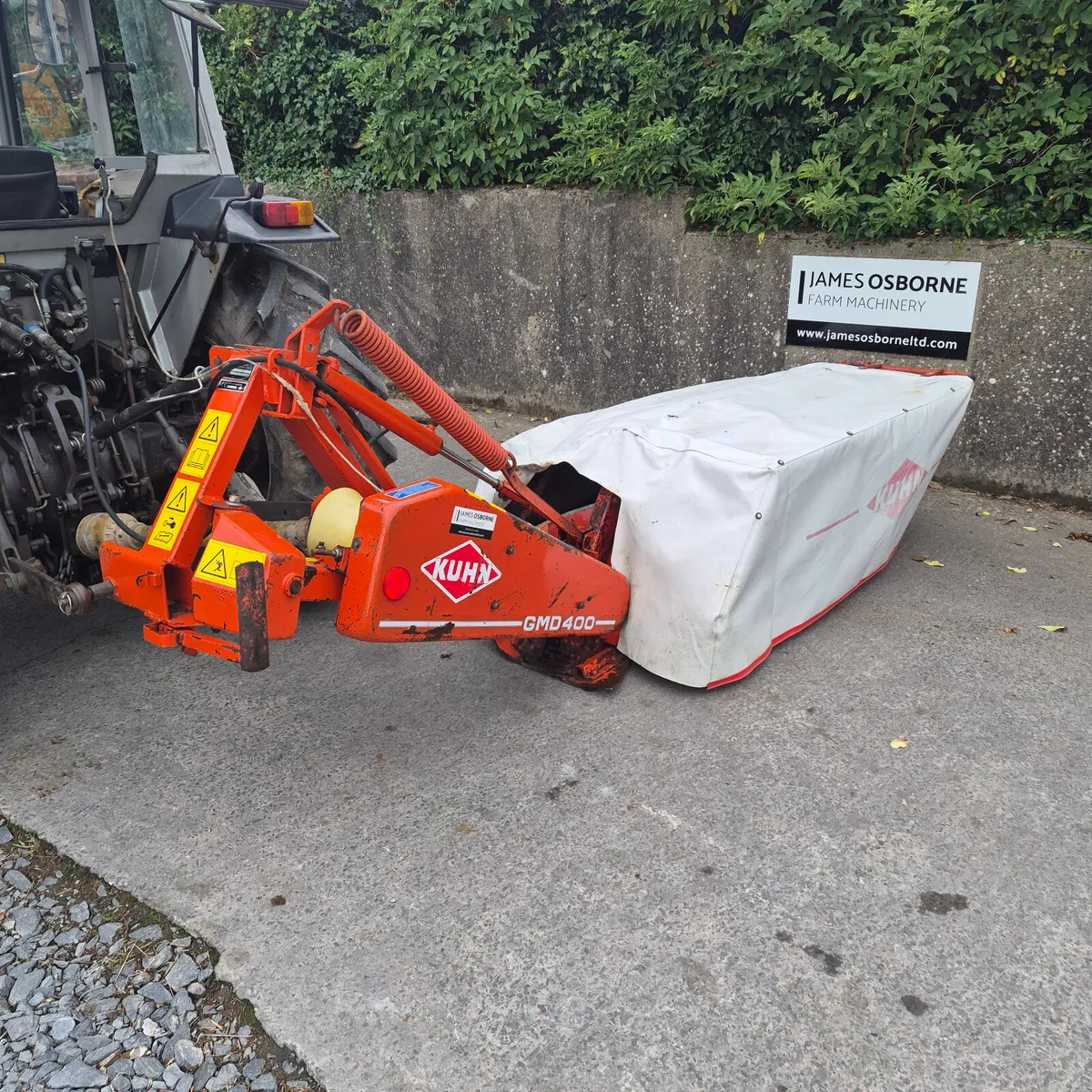 Kuhn GMD400 Mower - Image 3