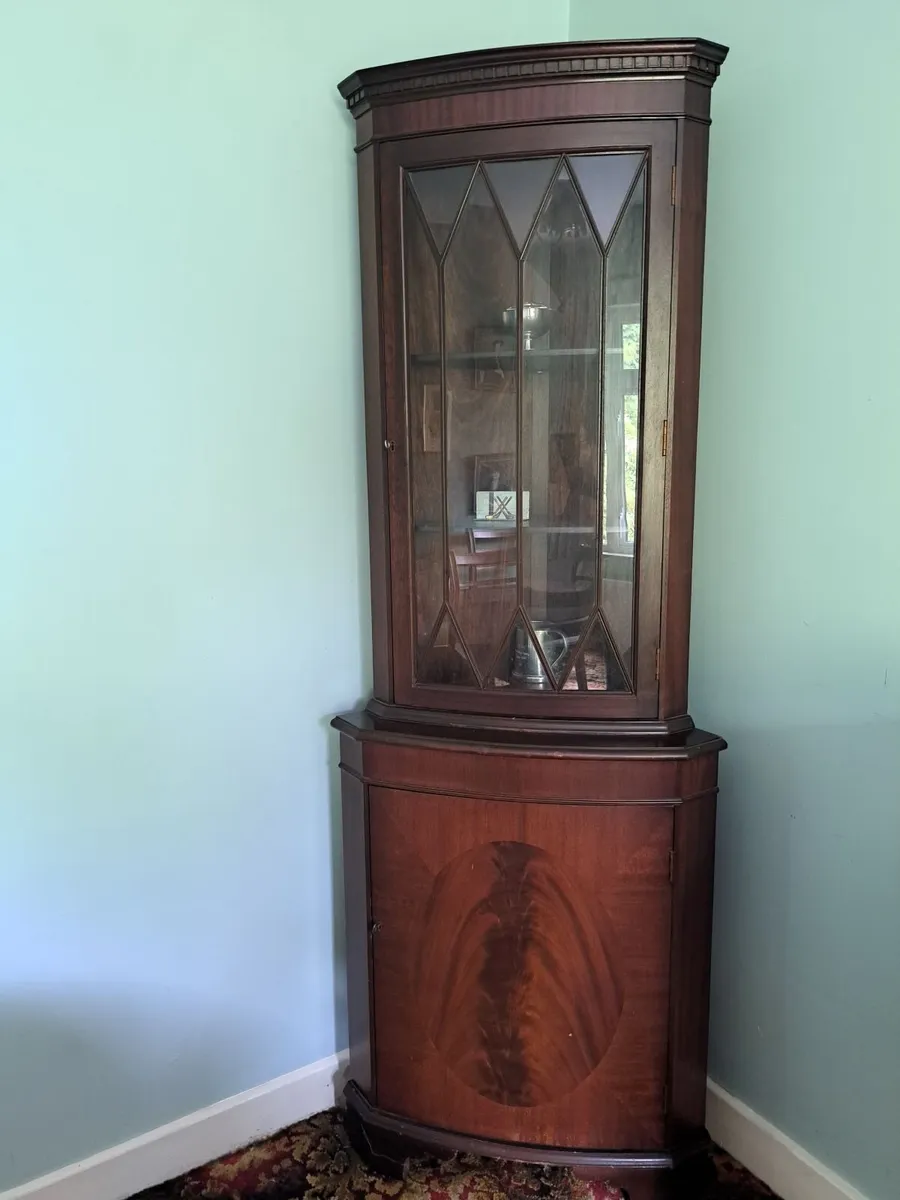 Corner Cabinet - Image 2