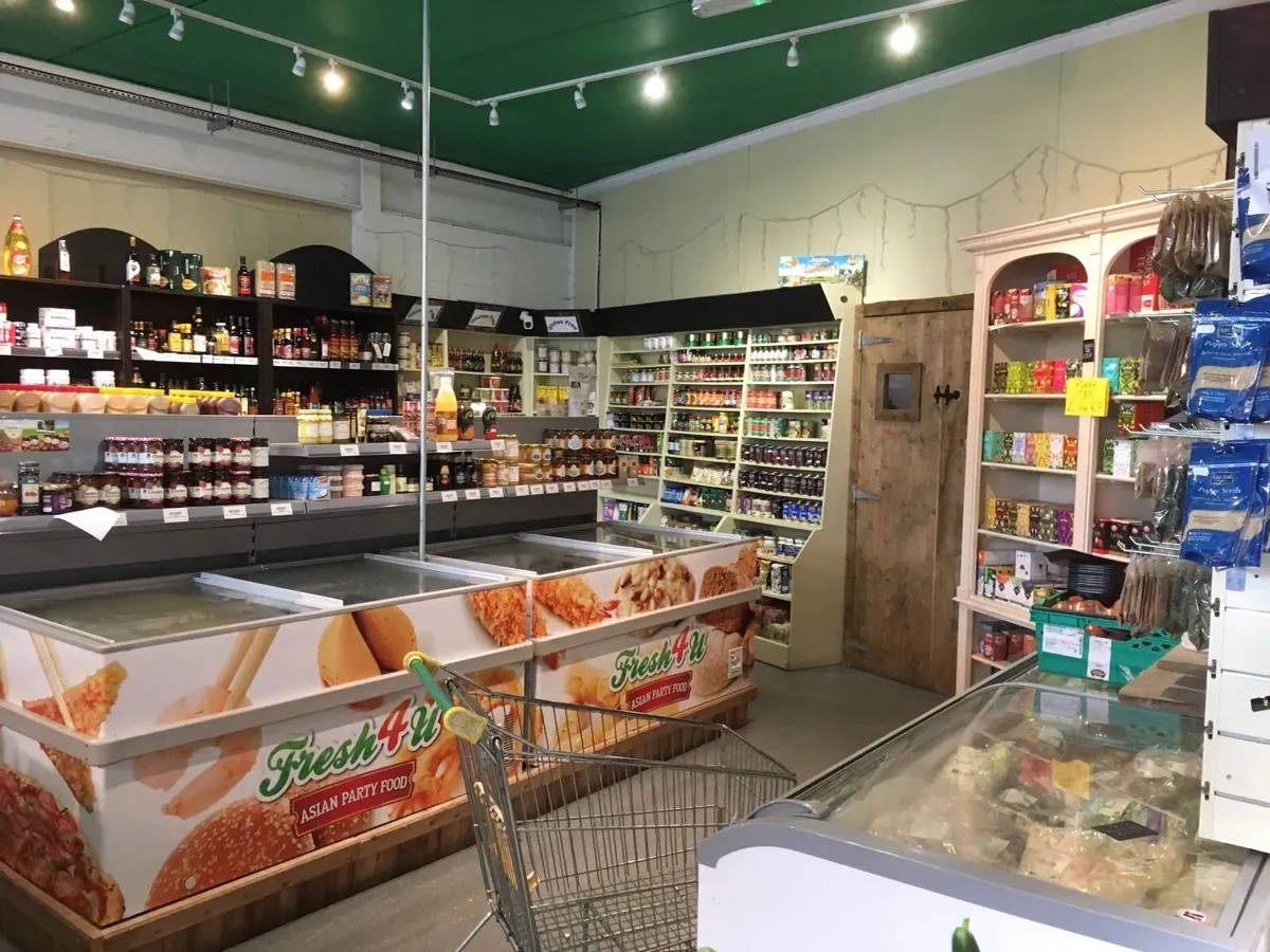 Shop Fitting, cold room, dairy wall fridges, freez - Image 2